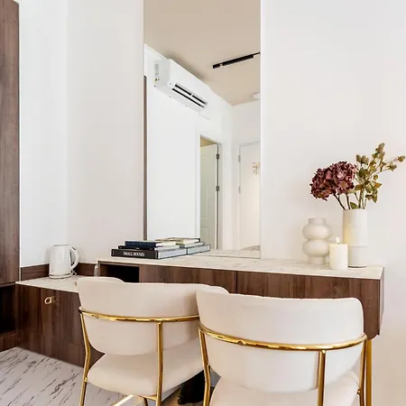 La Maison Parliament By Bqa Bed and Breakfast Βουδαπέστη