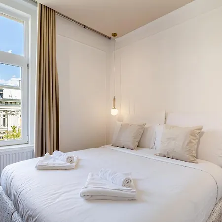 La Maison Parliament By Bqa Couette-café 3*