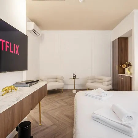 Bed and Breakfast La Maison Parliament By Bqa